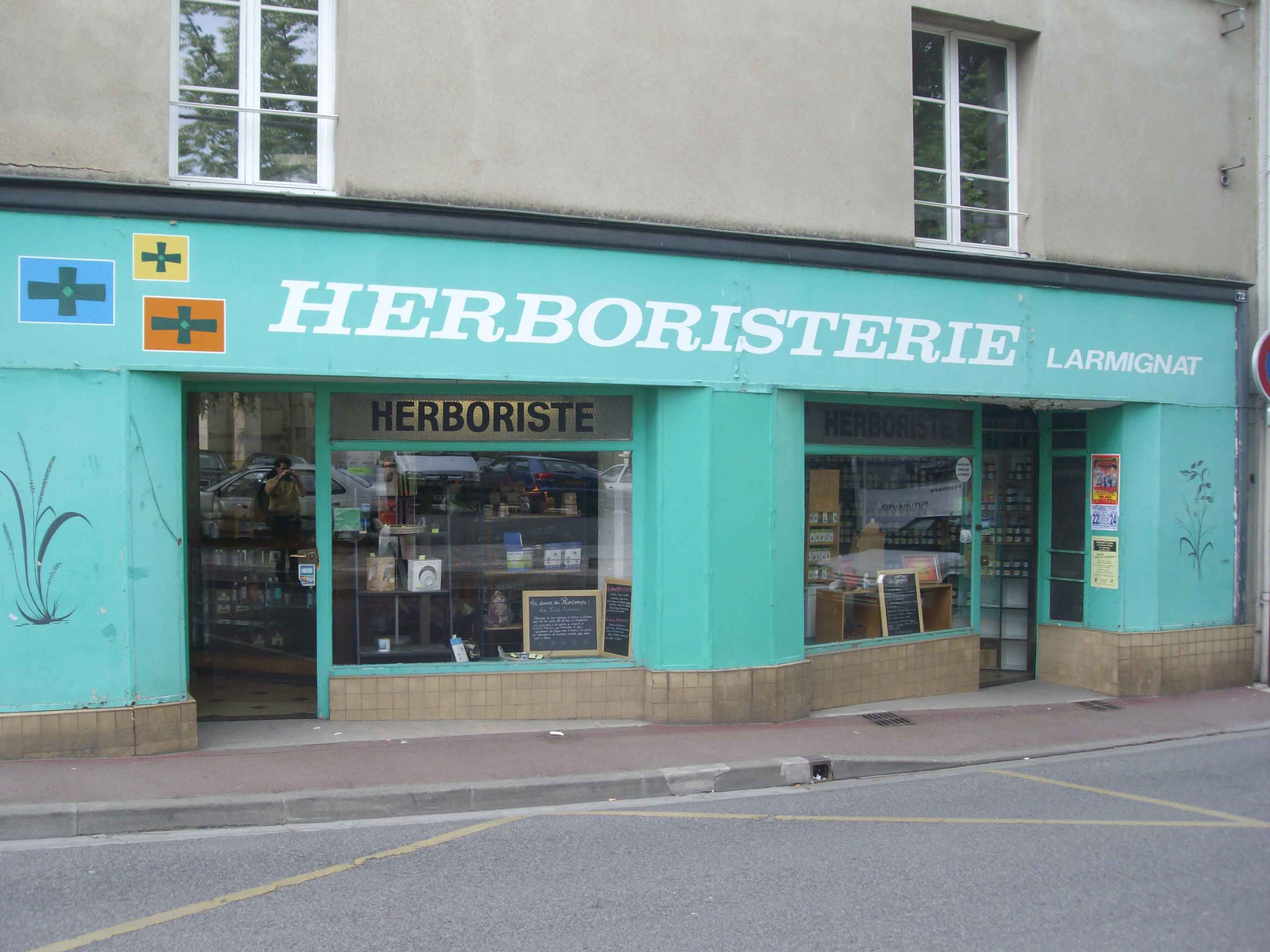 Chateauneuf Grande Rue